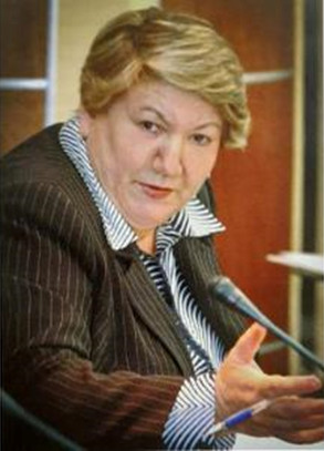 Бжецова Елена Хусейновна