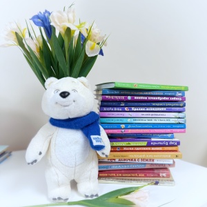 1235 книг подарили жители Сургутского района