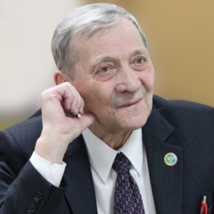 Чтение – семейная традиция семьи Замятиных