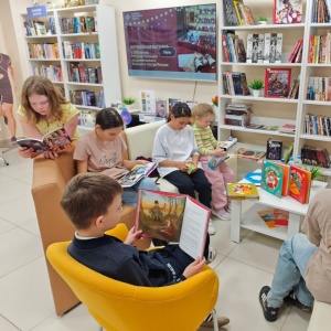 «Семья. История. Единство»: более 500 жителей района присоединились к Единому дню чтения